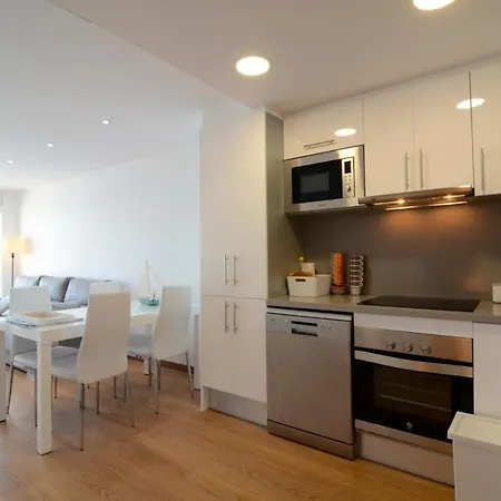 Front Mar 406 Apartment