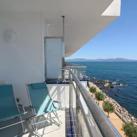 Apartment Front Mar - L'Escala
