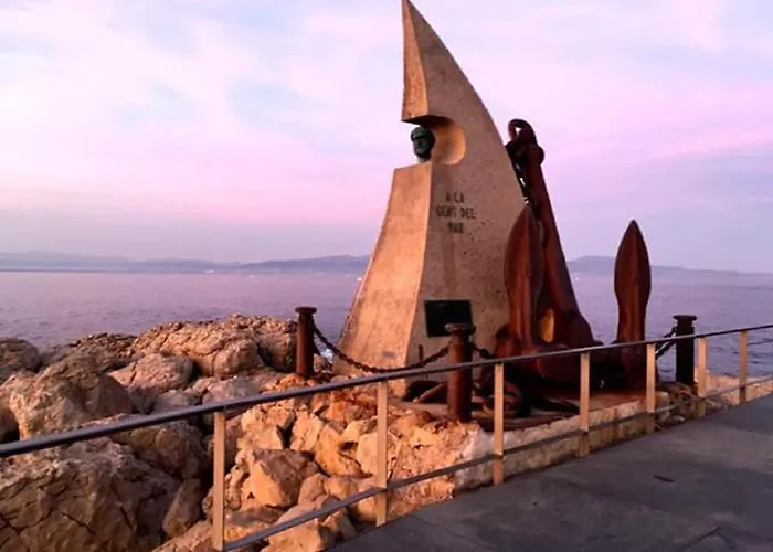 Διαμέρισμα Front Mar 406 *